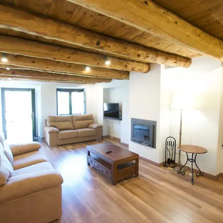 Holiday home Cal Montserrat Duplex Les Pereres